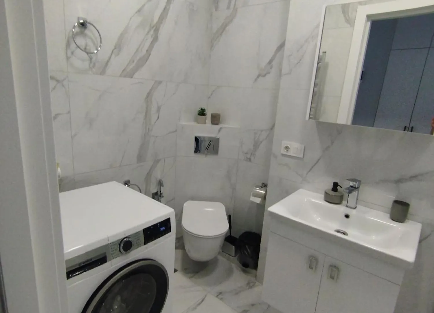 Apartment Tina'S Home Batumi